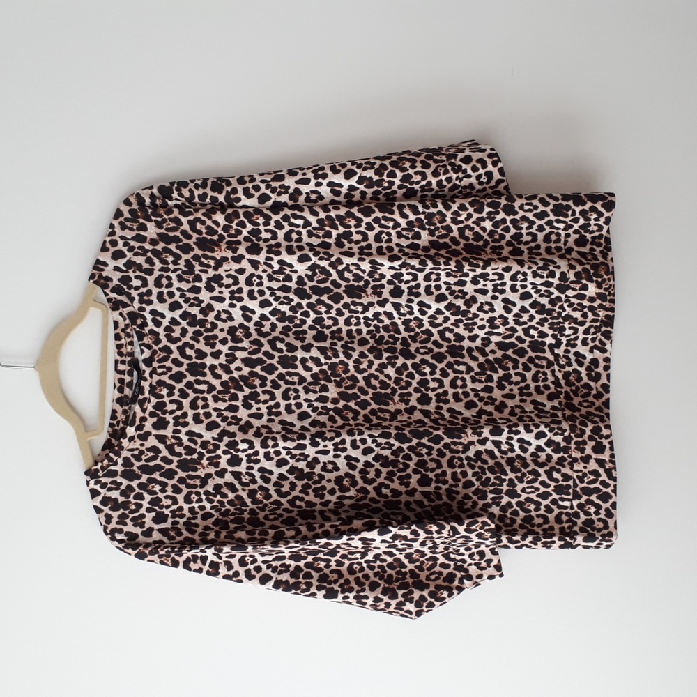 Comma print top